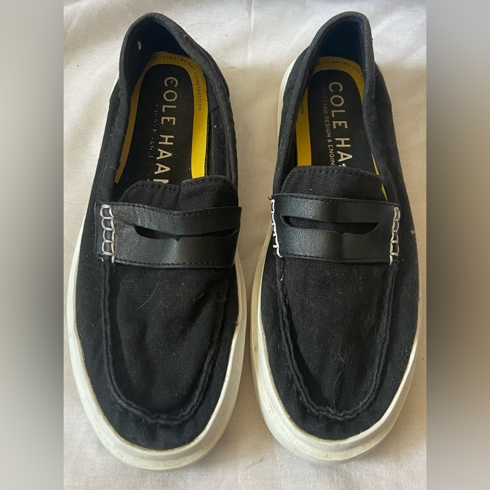 Cole Haan Men’s Size 8B Grand 360 Black Canvas Penny Loafers